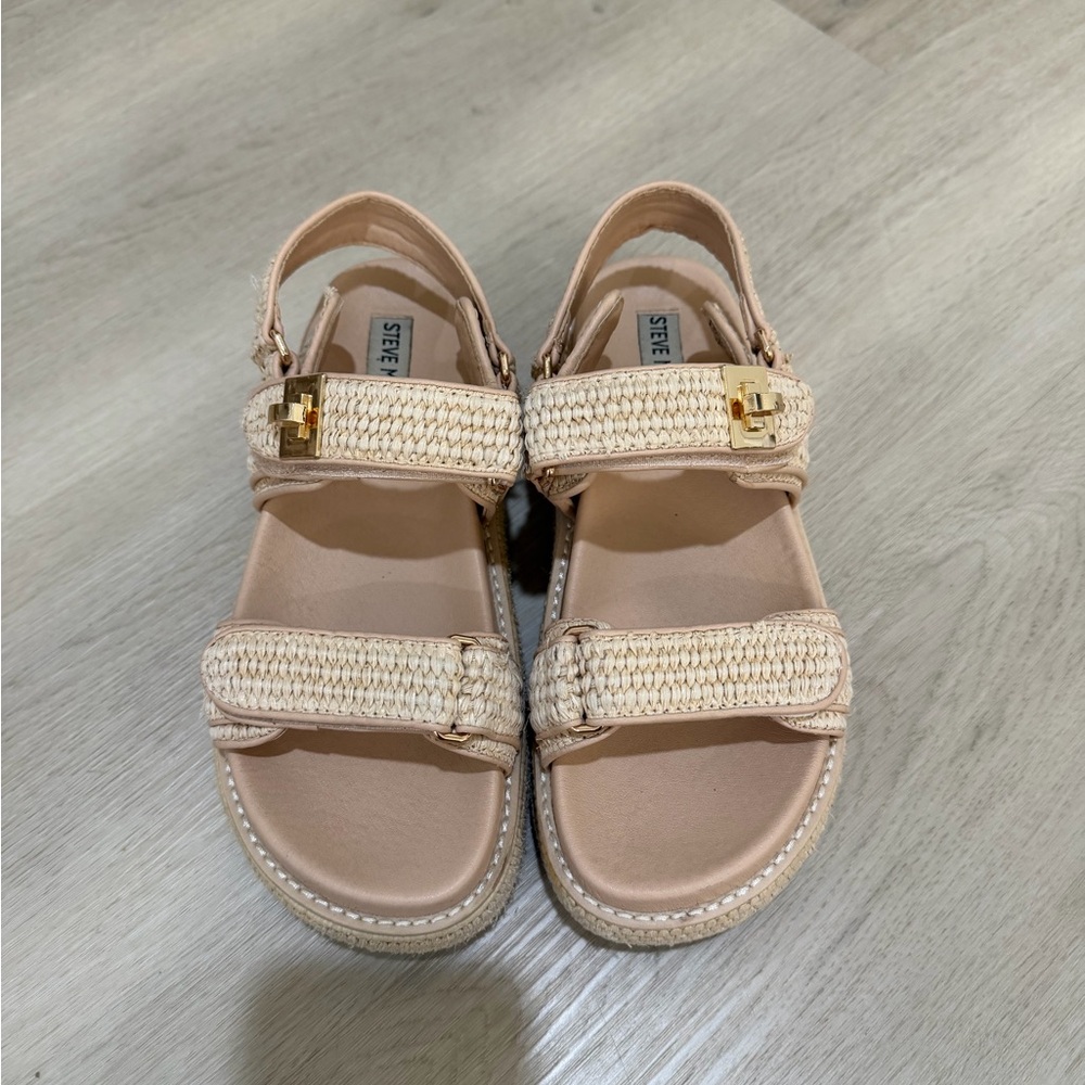 Steve Madden Bigmona Platform Sandal